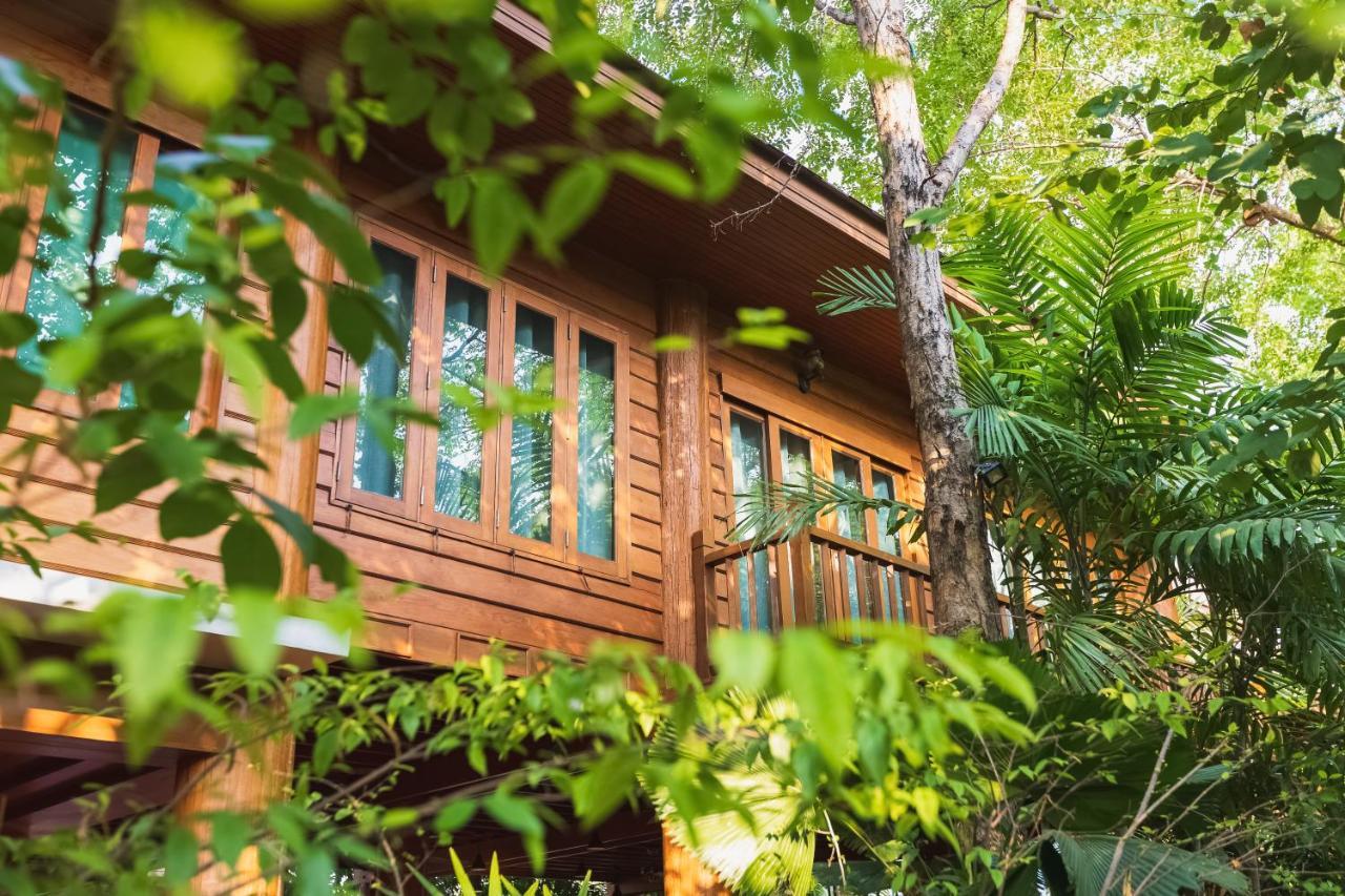Vanasin Residence Tak Exterior foto