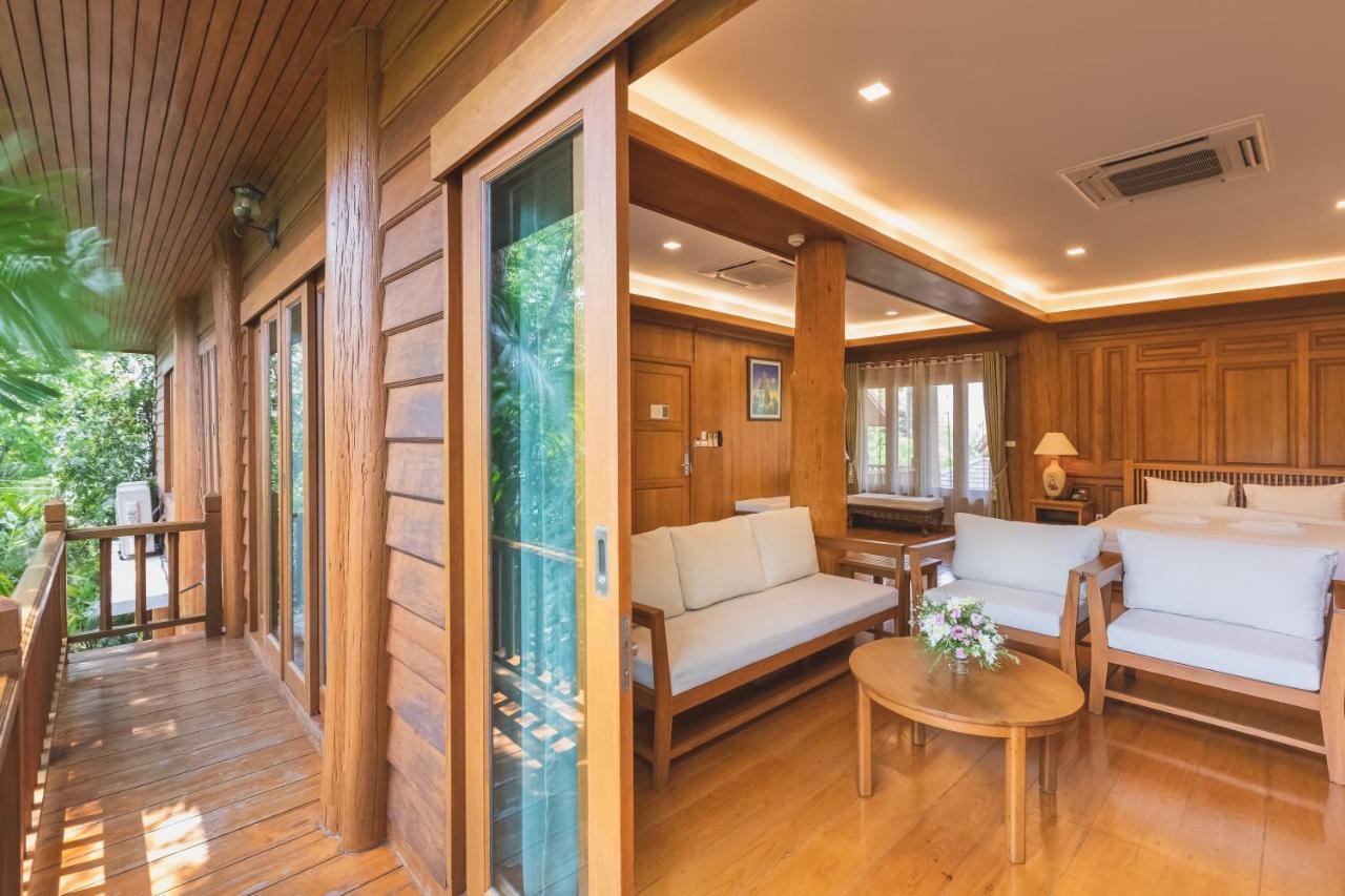 Vanasin Residence Tak Exterior foto